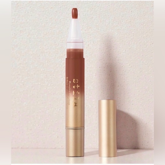 Stila Other - 🎉💄HOST PICK💄🎉 Stila Plumping Lip Glaze- Cinnamon.
Brand New